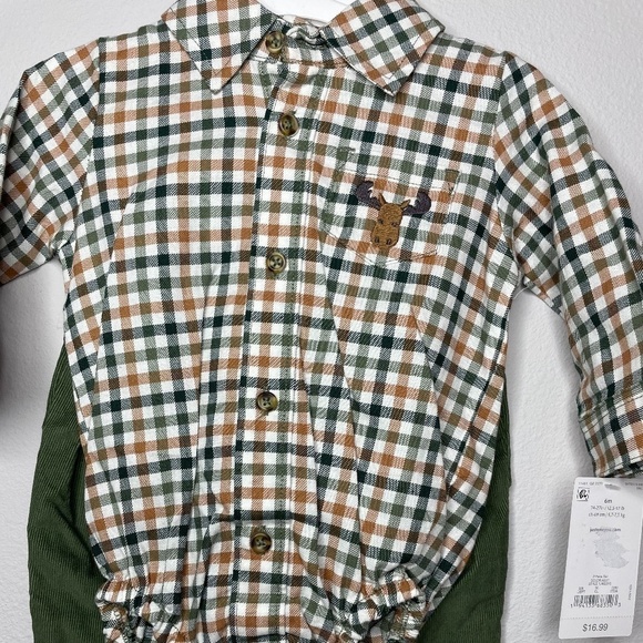 (2) Little Boys Outfits - Just one you by Carters - Picture 7 of 10